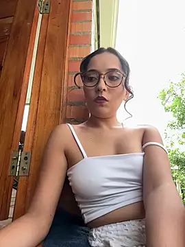 Penelope-Hot online show from May 2026 07:56:01 PM