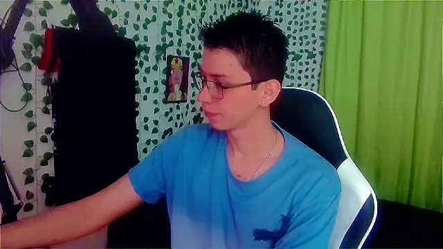 Andy gray online show from October 2025 03:45:01 PM