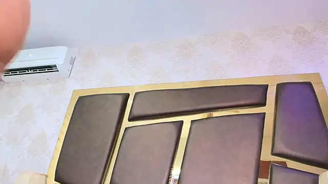 BellahColucci online show from January 2025 01:47:01 AM