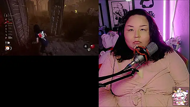 Snapshot of EmGreens chatting on February 2025 09:09:02 AM EmGreens online show from February 2025 09:09:02 AM