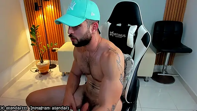 dafboy1 online show from March 2025 11:27:01 PM