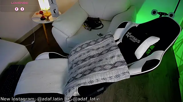 dafboy1 online show from July 2026 11:54:02 PM