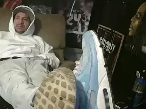 Snapshot of RM_Discov3ri3z chatting on December 2024 10:51:02 PM RM Discov3ri3z online show from December 2024 10:51:02 PM