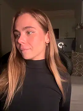 SkyBriii online show from September 2025 05:46:02 PM