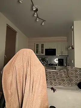 SkyBriii online show from October 2025 05:42:01 PM