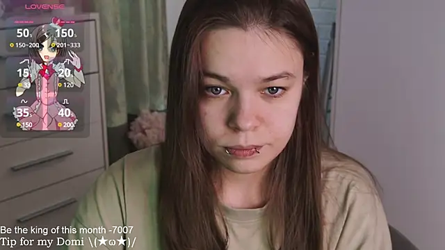 Snapshot of ValBae chatting on March 2025 01:40:02 PM ValBae online show from March 2025 01:40:02 PM