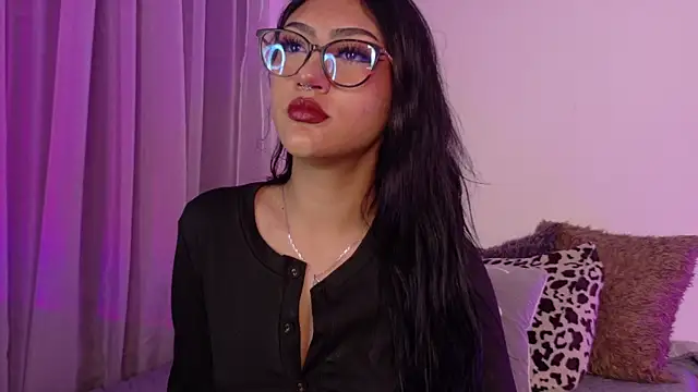 miluv19 online show from April 2026 09:38:01 PM