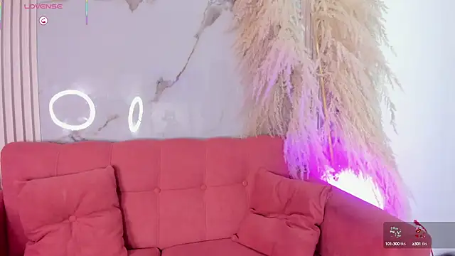 ailynBlaze online show from September 2025 05:51:01 AM