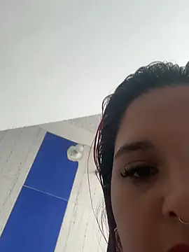 victoria18x online show from December 2024 03:37:02 PM