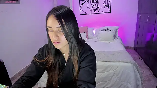 Snapshot of Tinylottie chatting on February 2025 02:25:01 AM Tinylottie online show from February 2025 02:25:01 AM