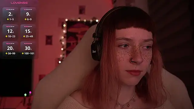 Snapshot of juliapie chatting on December 2024 03:47:02 AM juliapie online show from December 2024 03:47:02 AM