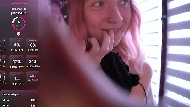 Snapshot of juliapie chatting on December 2024 07:58:02 AM juliapie online show from December 2024 07:58:02 AM