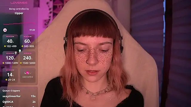 Snapshot of juliapie chatting on December 2024 06:40:01 AM juliapie online show from December 2024 06:40:01 AM