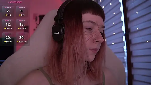 Snapshot of juliapie chatting on February 2025 06:54:01 AM juliapie online show from February 2025 06:54:01 AM