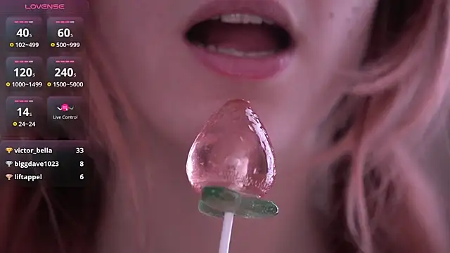 Snapshot of juliapie chatting on February 2025 10:14:02 AM juliapie online show from February 2025 10:14:02 AM