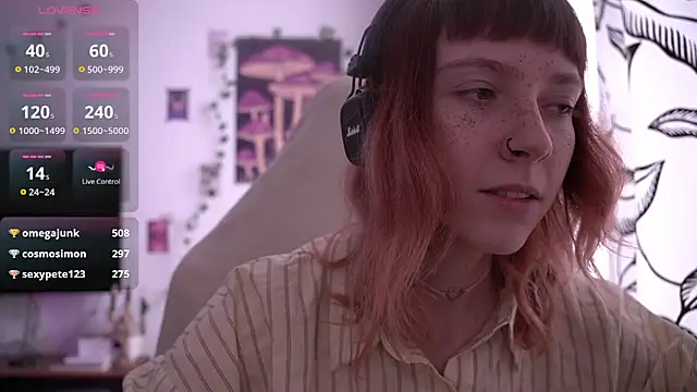 Snapshot of juliapie chatting on March 2025 08:34:01 AM juliapie online show from March 2025 08:34:01 AM