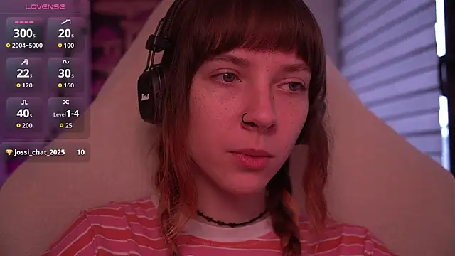 Snapshot of juliapie chatting on October 2025 07:42:02 AM juliapie online show from October 2025 07:42:02 AM