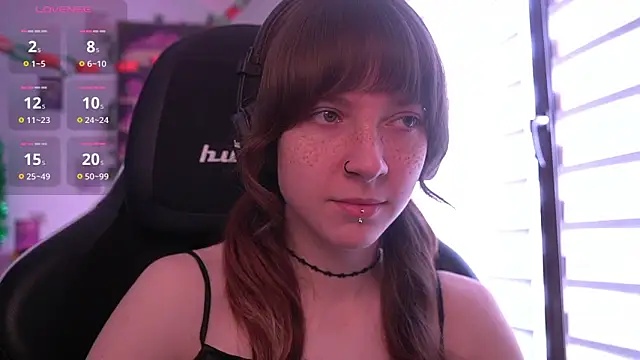 Snapshot of juliapie chatting on February 2026 10:04:01 AM juliapie online show from February 2026 10:04:01 AM