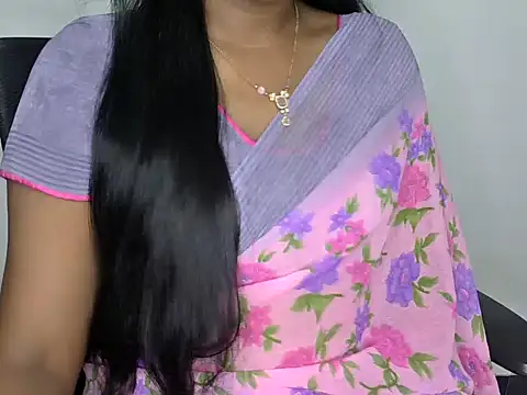 Snapshot of shila20 chatting on February 2025 10:03:02 PM shila20 online show from February 2025 10:03:02 PM