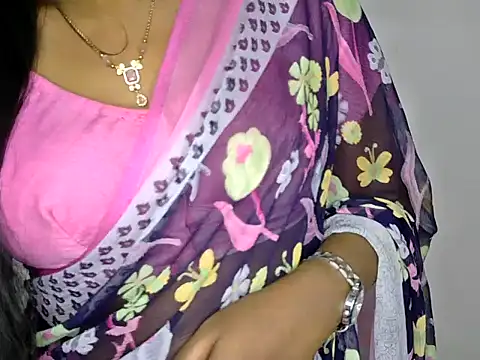 Snapshot of shila20 chatting on March 2025 04:27:02 AM shila20 online show from March 2025 04:27:02 AM