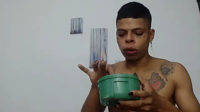 BrandonStond online show from November 2025 03:29:02 AM