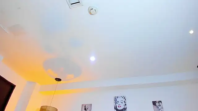 Snapshot of NathalyDaniels chatting on February 2025 05:58:02 PM NathalyDaniels online show from February 2025 05:58:02 PM