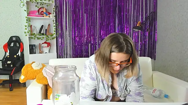 Seductive She Wolf online show from February 2025 08:27:02 AM