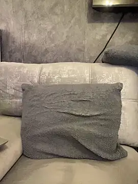 AbyThompson online show from March 2025 08:32:02 PM