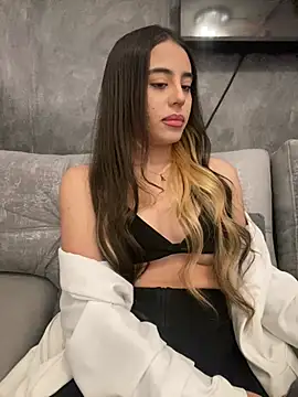 AbyThompson online show from March 2025 04:39:02 PM