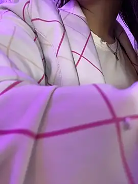 AbyThompson online show from October 2025 08:09:02 PM