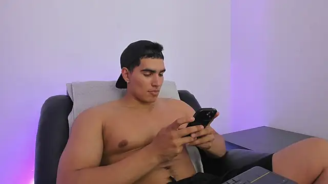 JamesGraay online show from February 2025 05:36:01 AM