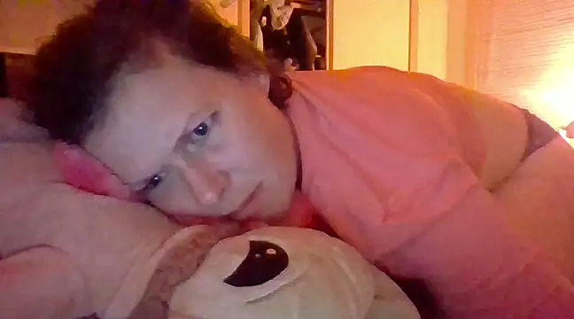 Snapshot of KatieBARBiE98 chatting on December 2024 05:06:02 AM KatieBARBiE98 online show from December 2024 05:06:02 AM