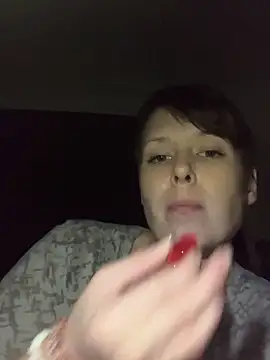 Snapshot of KatieBARBiE98 chatting on December 2024 12:54:01 AM KatieBARBiE98 online show from December 2024 12:54:01 AM