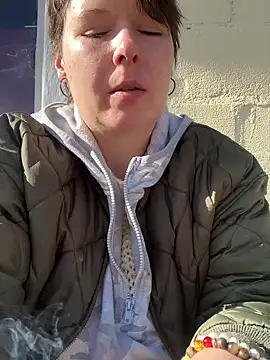 Snapshot of KatieBARBiE98 chatting on February 2025 06:59:01 PM KatieBARBiE98 online show from February 2025 06:59:01 PM