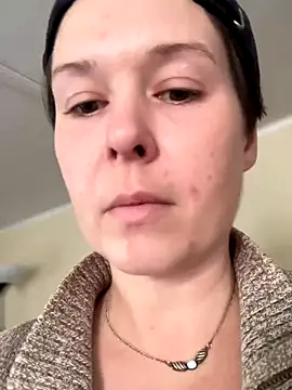 KatieBARBiE98 online show from December 2025 08:35:01 PM