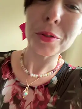 KatieBARBiE98 online show from July 2026 06:37:01 PM