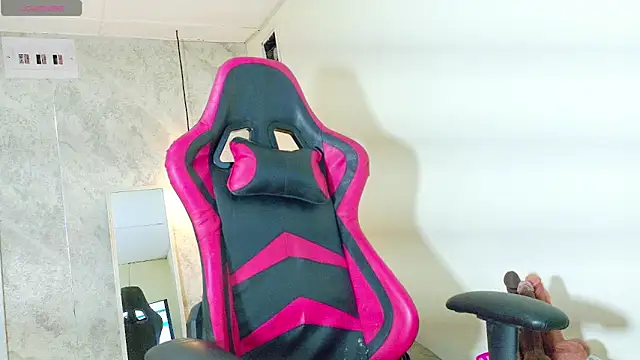 analus-01 online show from April 2026 01:34:02 PM