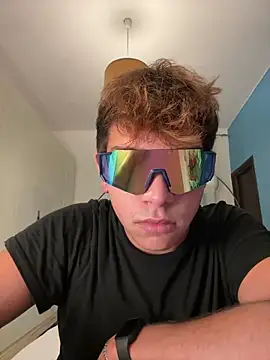 Snapshot of calleaaaa chatting on November 2025 03:39:01 PM calleaaaa online show from November 2025 03:39:01 PM