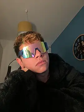 Snapshot of calleaaaa chatting on November 2025 08:57:01 AM calleaaaa online show from November 2025 08:57:01 AM