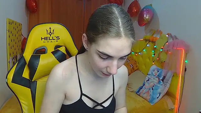 NikaStark  online show from March 2025 04:38:01 AM