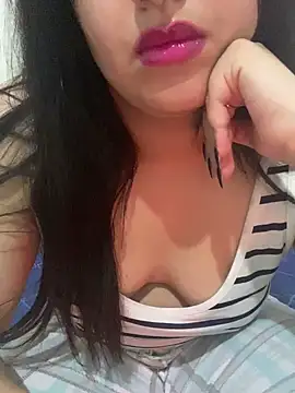 yassminsexy22 online show from January 2025 06:17:02 PM