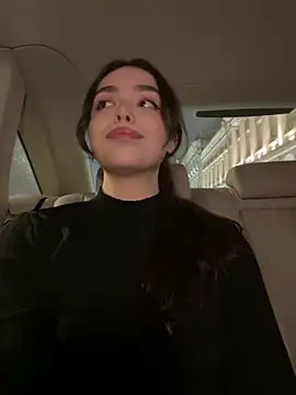 Snapshot of pantyless chatting on December 2024 07:56:01 PM pantyless online show from December 2024 07:56:01 PM