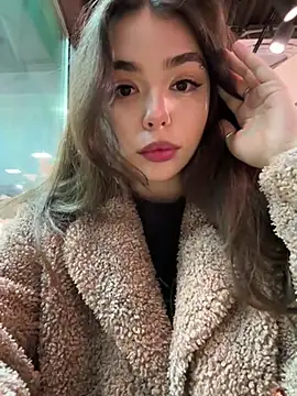 Snapshot of pantyless chatting on January 2025 01:13:02 AM pantyless online show from January 2025 01:13:02 AM