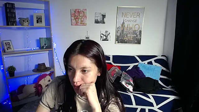 Sian  1 online show from December 2024 12:11:02 PM