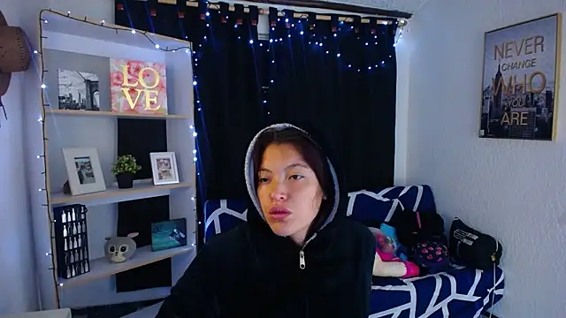 Sian  1 online show from February 2025 01:27:01 PM