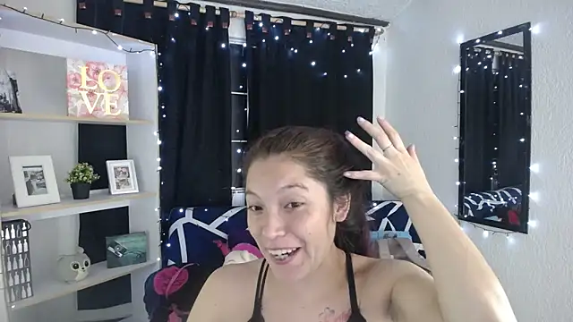 Sian  1 online show from February 2025 07:25:01 PM