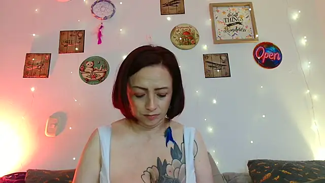 catalinamommyx online show from July 2026 02:05:17 AM