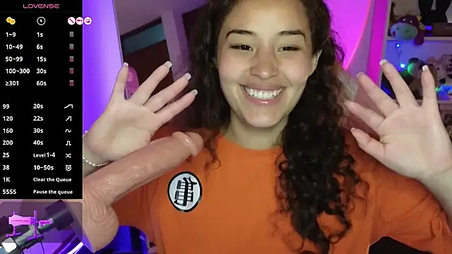 redbarbiedollx online show from October 2025 11:13:01 PM