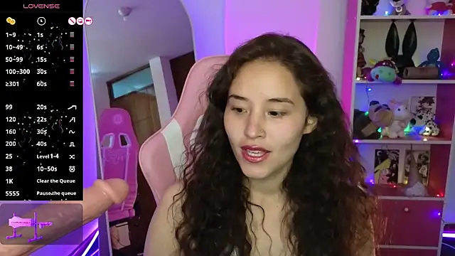 redbarbiedollx online show from October 2025 09:15:02 PM