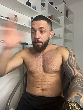 LoveIsBlind  online show from September 2025 03:53:01 AM